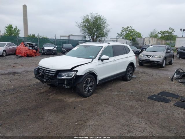 3VV2B7AX5KM052653 Volkswagen Tiguan 2.0t Se/2.0t Sel/2.0t Sel R-line/2.0t Sel R-line Black