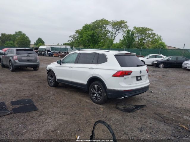 3VV2B7AX5KM052653 Volkswagen Tiguan 2.0t Se/2.0t Sel/2.0t Sel R-line/2.0t Sel R-line Black