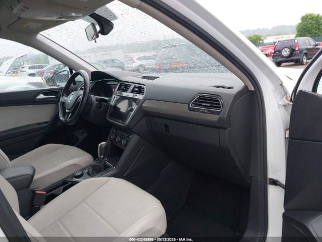3VV2B7AX5KM052653 Volkswagen Tiguan 2.0t Se/2.0t Sel/2.0t Sel R-line/2.0t Sel R-line Black