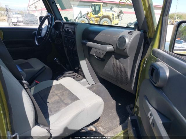 2010 JEEP WRANGLER UNLIMITED 1J4BA3H10AL202092 Photo 4