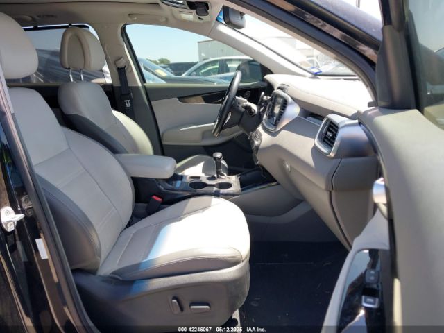 5XYPK4A55GG172734 KIA Sorento 3.3l Sx