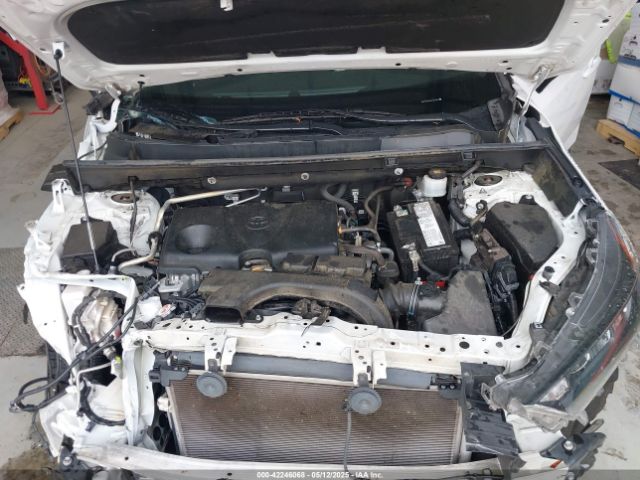 2T3H1RFV9LC064692 Toyota RAV4 LE