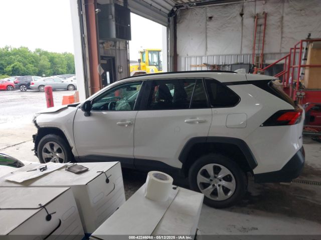 2T3H1RFV9LC064692 Toyota RAV4 LE