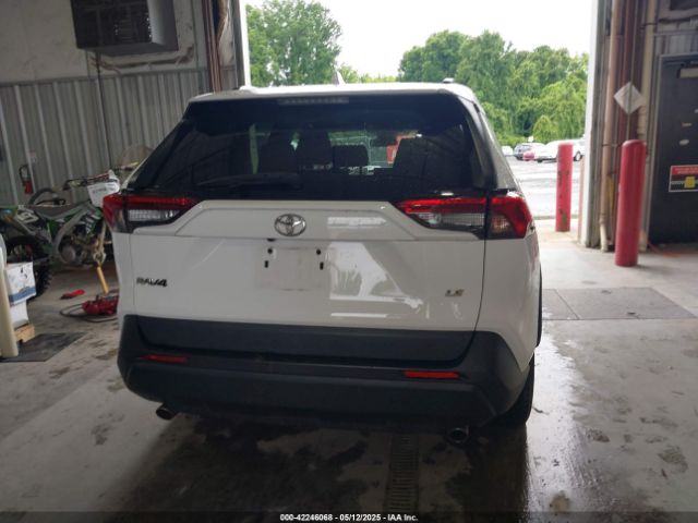 2T3H1RFV9LC064692 Toyota RAV4 LE