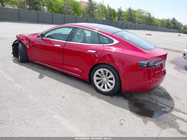 2018 TESLA MODEL S 5YJSA1E29JF273494 Photo 2