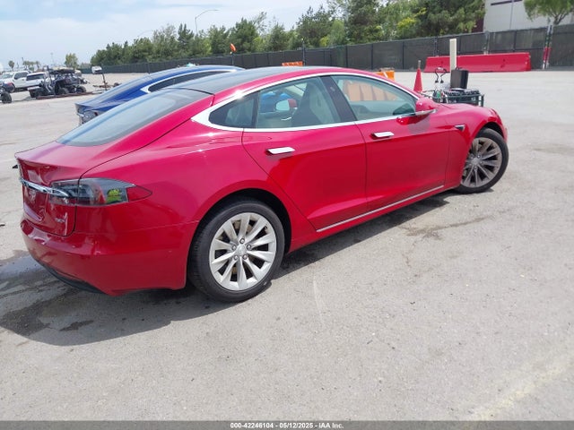 2018 TESLA MODEL S 5YJSA1E29JF273494 Photo 3
