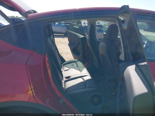 2022 TESLA MODEL Y 7SAYGDEF2NF323352 Photo 7