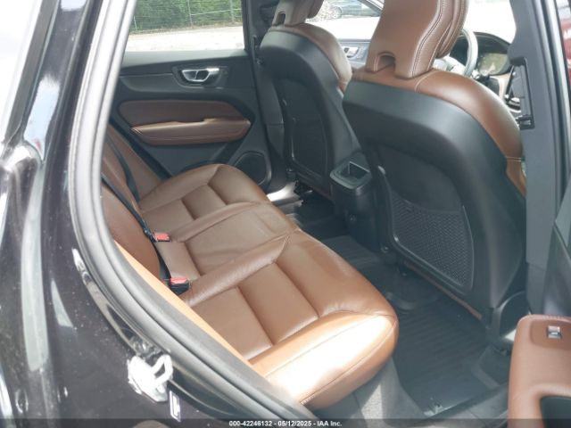 2021 VOLVO XC60 YV4102DK4M1818887 Photo 7