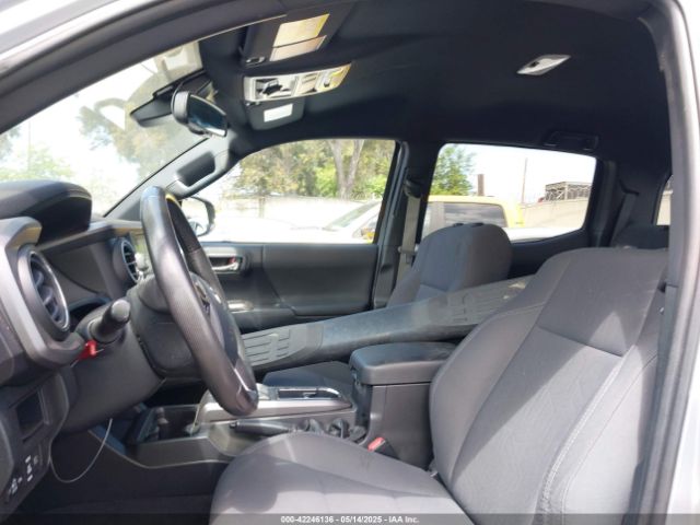 3TMCZ5AN5JM156303 Toyota Tacoma Trd Off Road