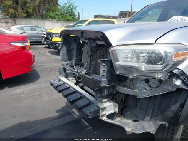 3TMCZ5AN5JM156303 Toyota Tacoma Trd Off Road