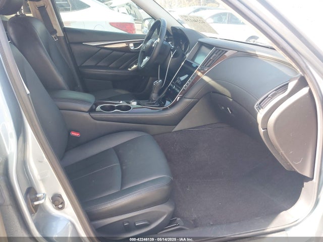 JN1EV7AP6JM363685 Infiniti 2018
