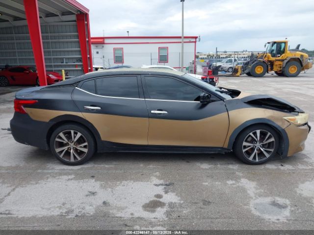 1N4AA6AP4HC416214 Nissan Maxima 3.5 S