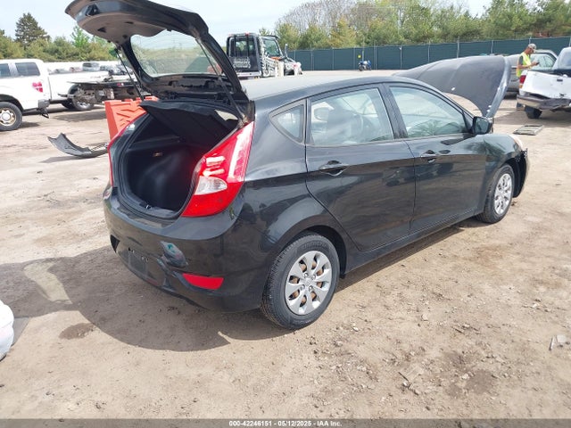 KMHCT5AE6HU359297 Hyundai ACCENT SE