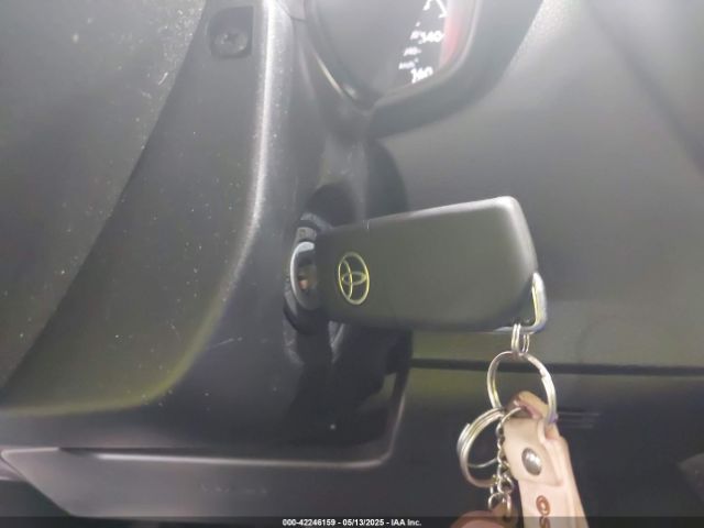 JTDB4MEE2PJ010560 Toyota COROLLA LE