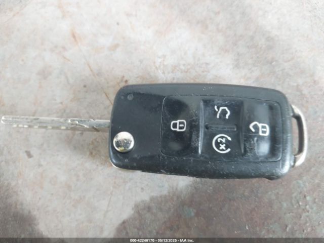 2015 VOLKSWAGEN PASSAT 1VWCT7A30FC117765 Photo 10