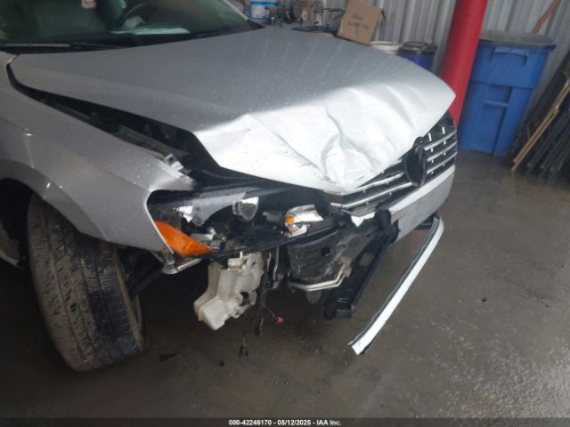 2015 VOLKSWAGEN PASSAT 1VWCT7A30FC117765 Photo 5