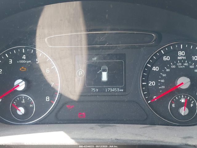 5XYPGDA54HG230349 KIA Sorento 3.3l Lx