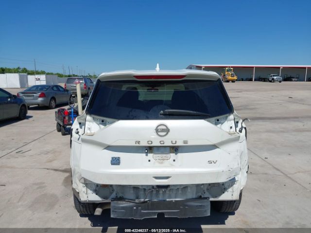 5N1AT3BA7MC787337 Nissan Rogue Sv Fwd