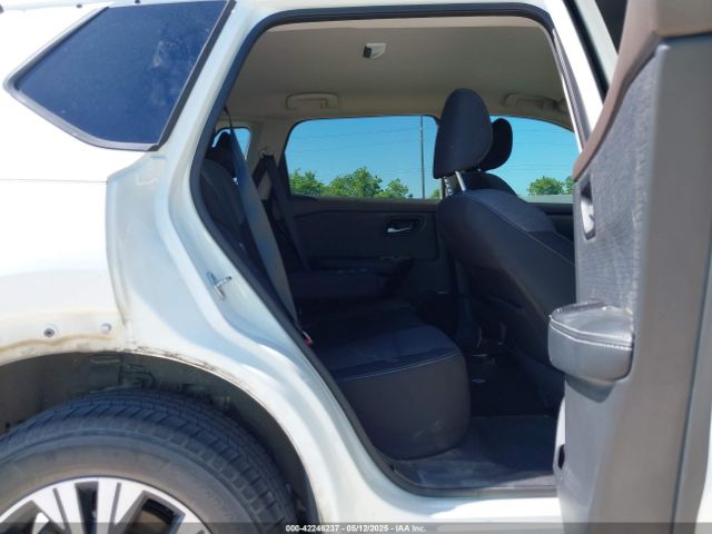 5N1AT3BA7MC787337 Nissan Rogue Sv Fwd