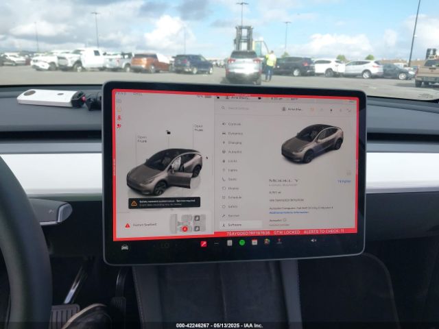 2024 TESLA MODEL Y 7SAYGDED7RF197638 Photo 6
