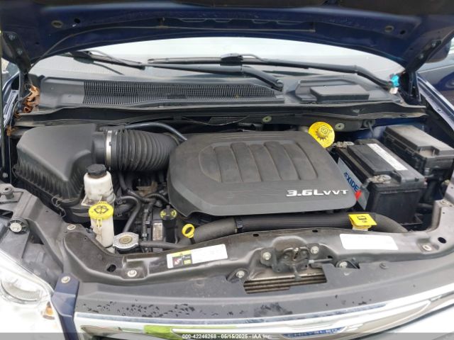 2C4RC1BG7GR191270 Chrysler Town & Country Touring