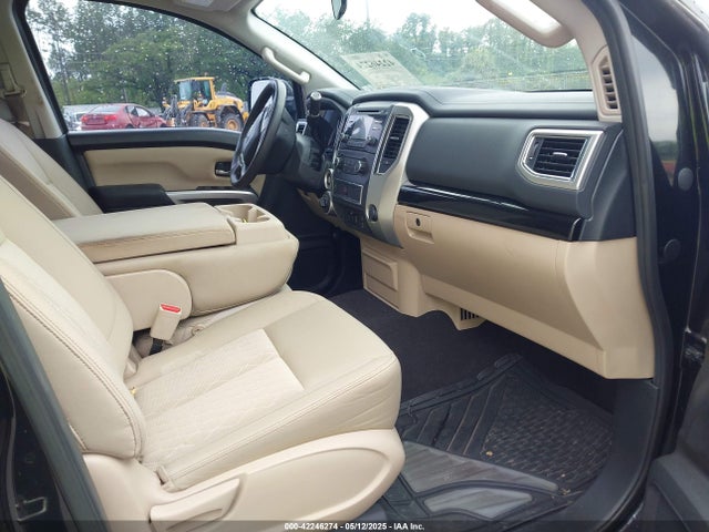 1N6BA1F30HN572002 Nissan Titan Xd Sv Diesel