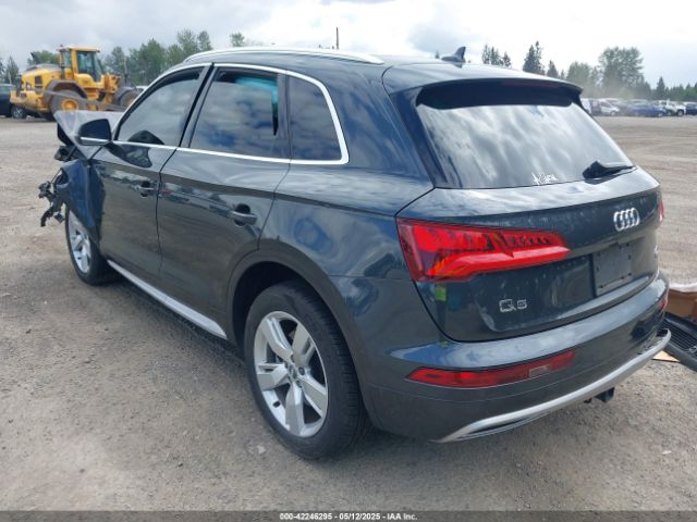 2018 AUDI Q5 WA1BNAFY4J2092601 Photo 2