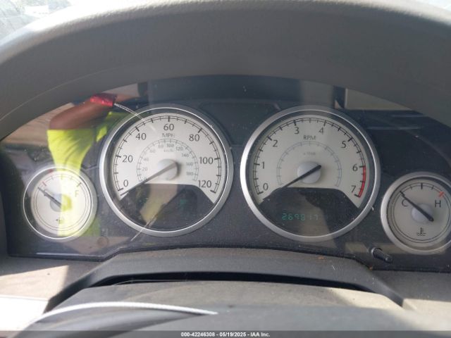 2010 CHRYSLER TOWN & COUNTRY 2A4RR5DX9AR345532 Photo 6