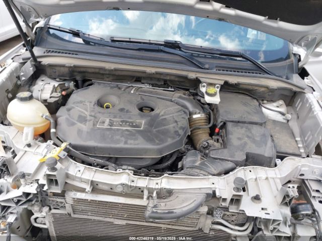5LMCJ1C97HUL55934 Lincoln Mkc Premiere