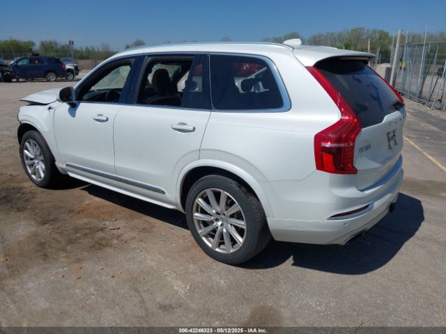 2017 VOLVO XC90 YV4A22PL8H1149771 Photo 2