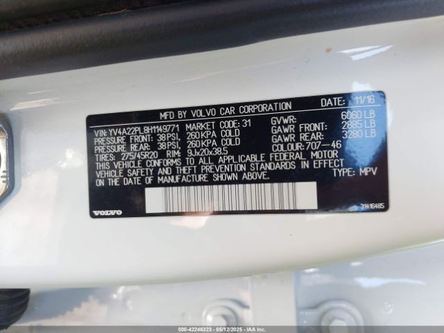 2017 VOLVO XC90 YV4A22PL8H1149771 Photo 8