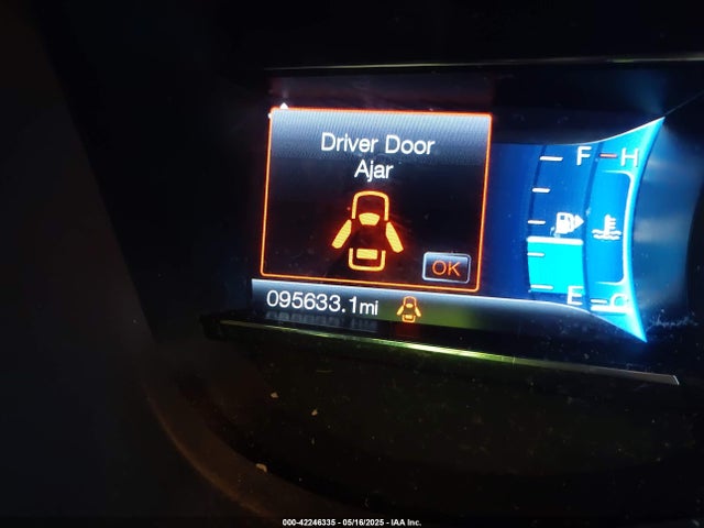 1FM5K8D85HGD74326 Ford EXPLORER XLT