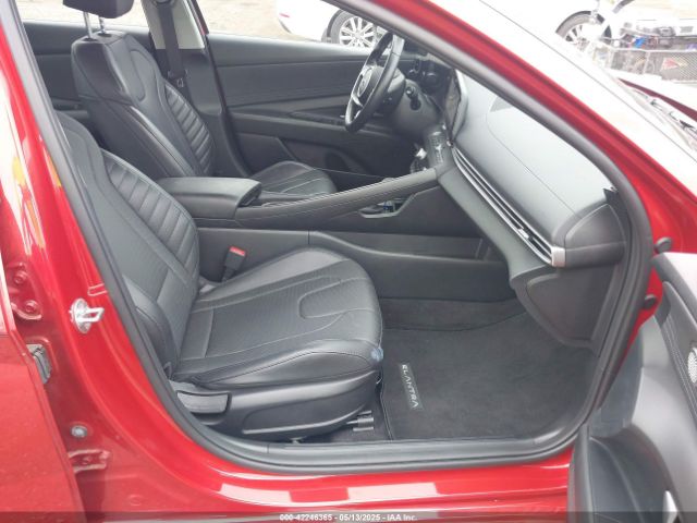 2022 HYUNDAI ELANTRA KMHLP4AG0NU349974 Photo 4