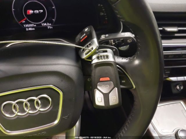 WA1VAAF76JD039452 Audi Q7 3.0t Premium