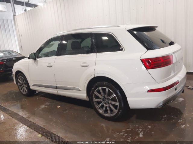 WA1VAAF76JD039452 Audi Q7 3.0t Premium