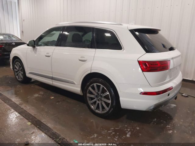 WA1VAAF76JD039452 Audi Q7 3.0t Premium