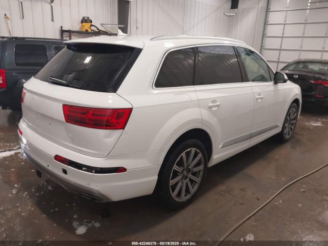 WA1VAAF76JD039452 Audi Q7 3.0t Premium