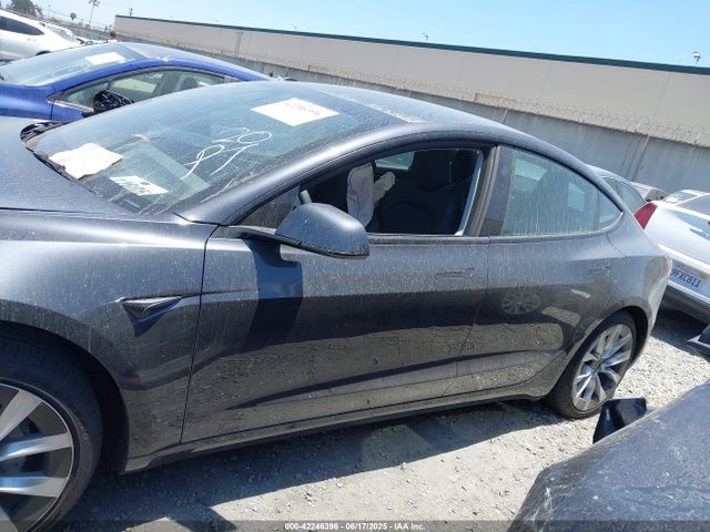 Tesla Model 3 Long Range Rear-wheel Drive 2025 5YJ3E1EA9SF904908 Image 14