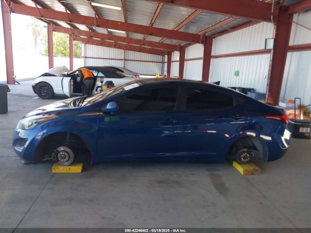 5NPDH4AE4GH714156 Hyundai ELANTRA SE