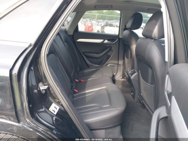 WA1GFCFS5FR000694 Audi Q3 2.0t Premium Plus