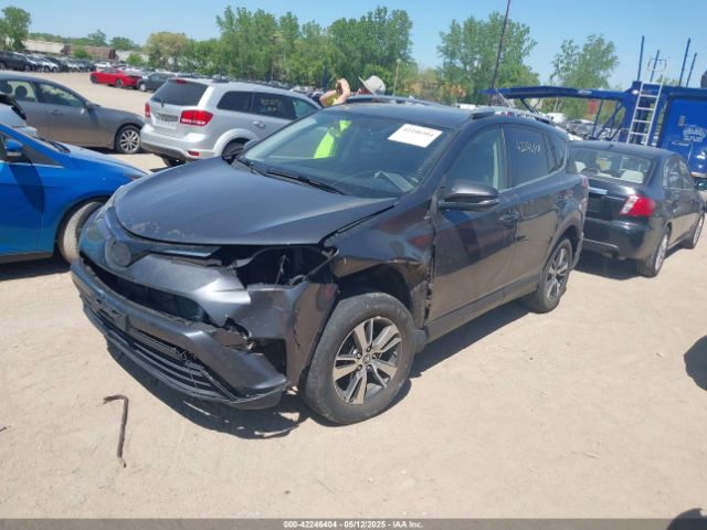 JTMRFREV5GD189147 Toyota Rav4 Xle