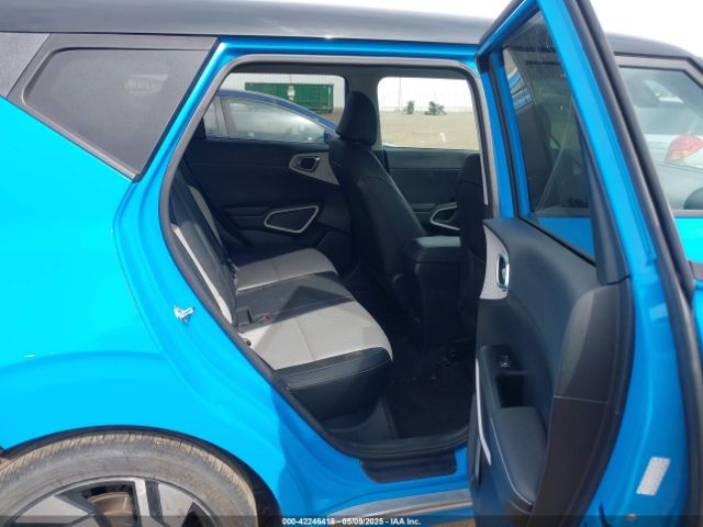 KNDJ53AUXP7192196 KIA Soul Gt-line
