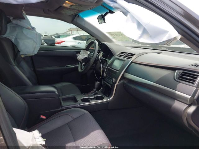 4T1BF1FKXHU335529 Toyota CAMRY SE