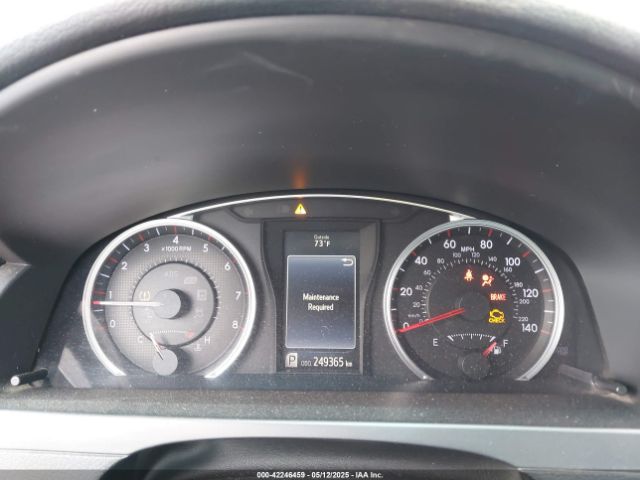 4T1BF1FKXHU335529 Toyota CAMRY SE