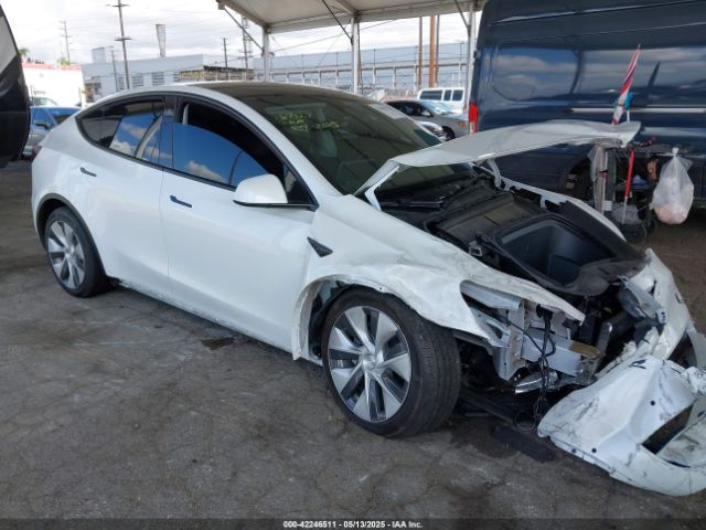 2022 TESLA MODEL Y 7SAYGDEE2NF509769