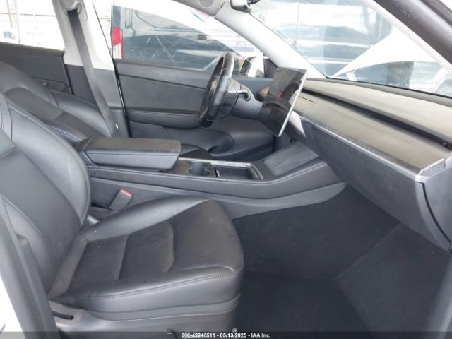 2022 TESLA MODEL Y 7SAYGDEE2NF509769 Photo 4