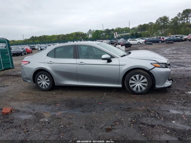 4T1B31HK5KU510038 Toyota Camry Hybrid Le