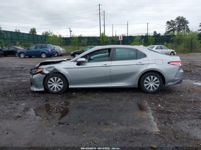 4T1B31HK5KU510038 Toyota Camry Hybrid Le