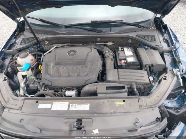1VWBA7A3XJC019577 Volkswagen Passat 2.0t Se