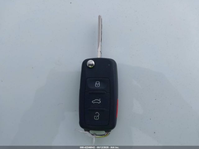 1VWBA7A3XJC019577 Volkswagen Passat 2.0t Se